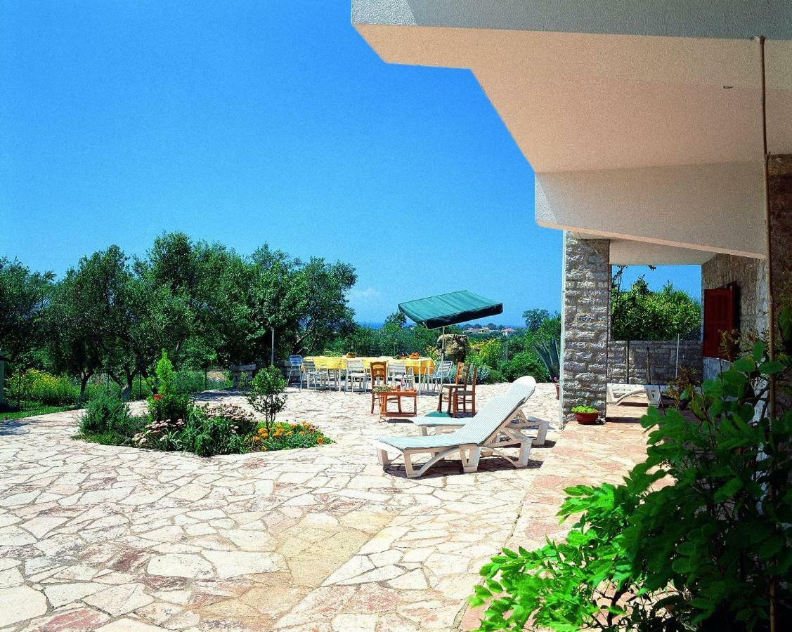 Ionianeon Apartments Agios Ilias  외부 사진